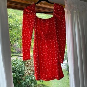 H&M red long-sleeved mini dress